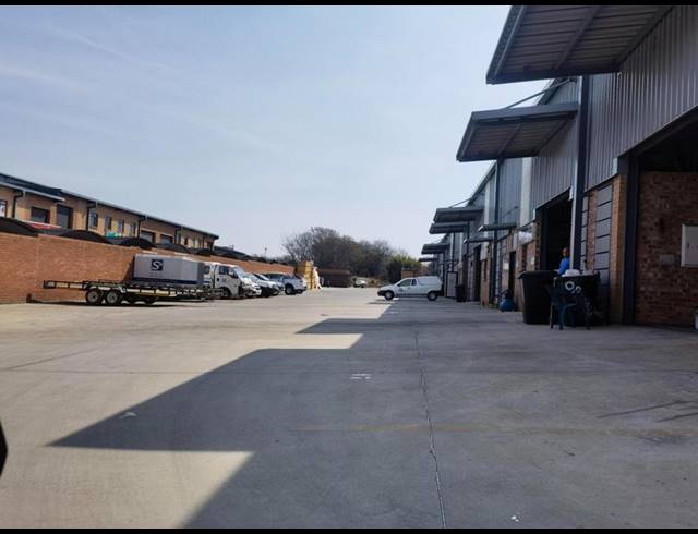 INDUSTRIAL PROPERTY TO RENT IN N4 GATEWAY INDUSTRIAL PARK